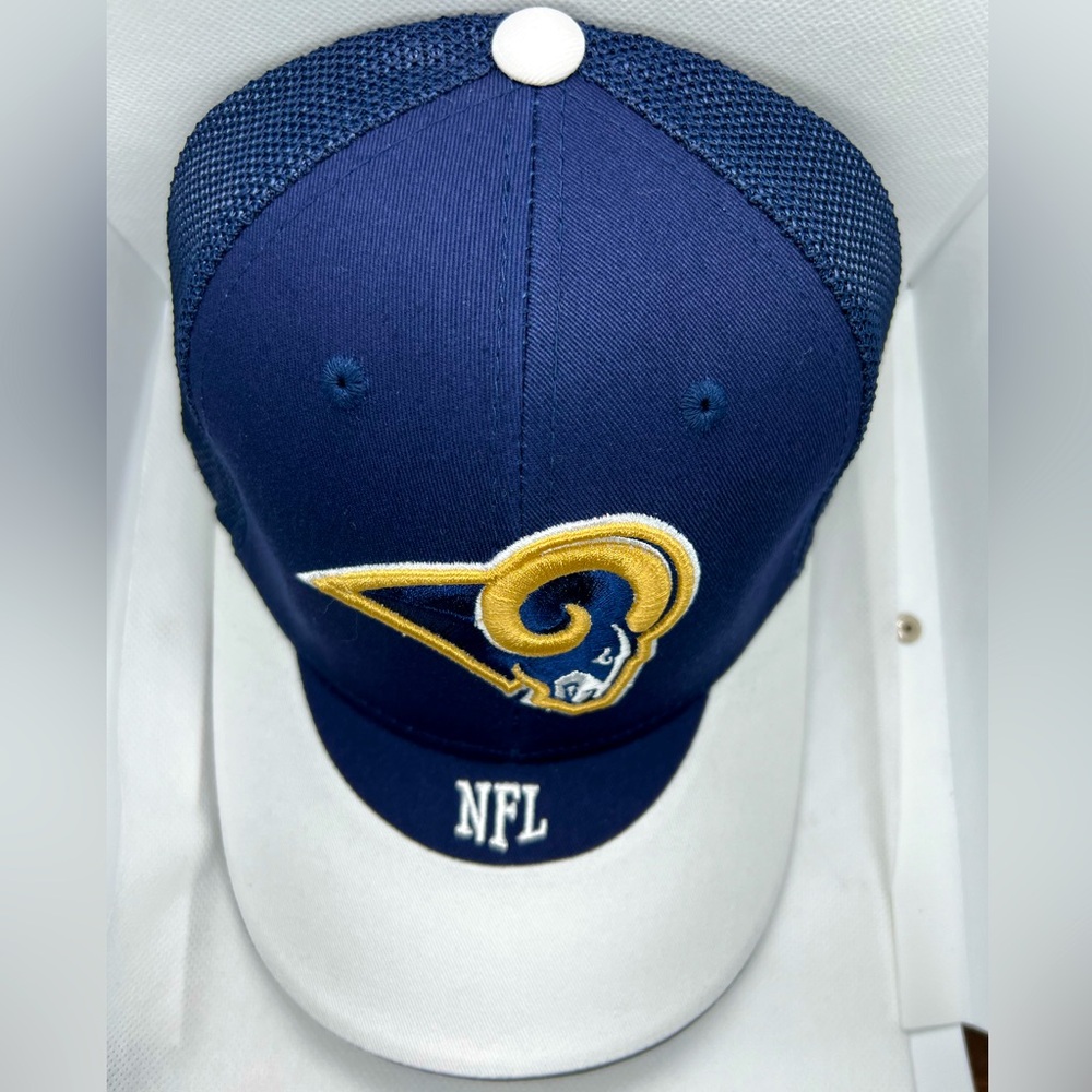Authentic NFL Rams Baseball Mesh SnapBack Hat/Cap NFL Team Apparel
